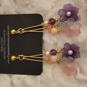 Vintage Avon Spring Swing Earrings